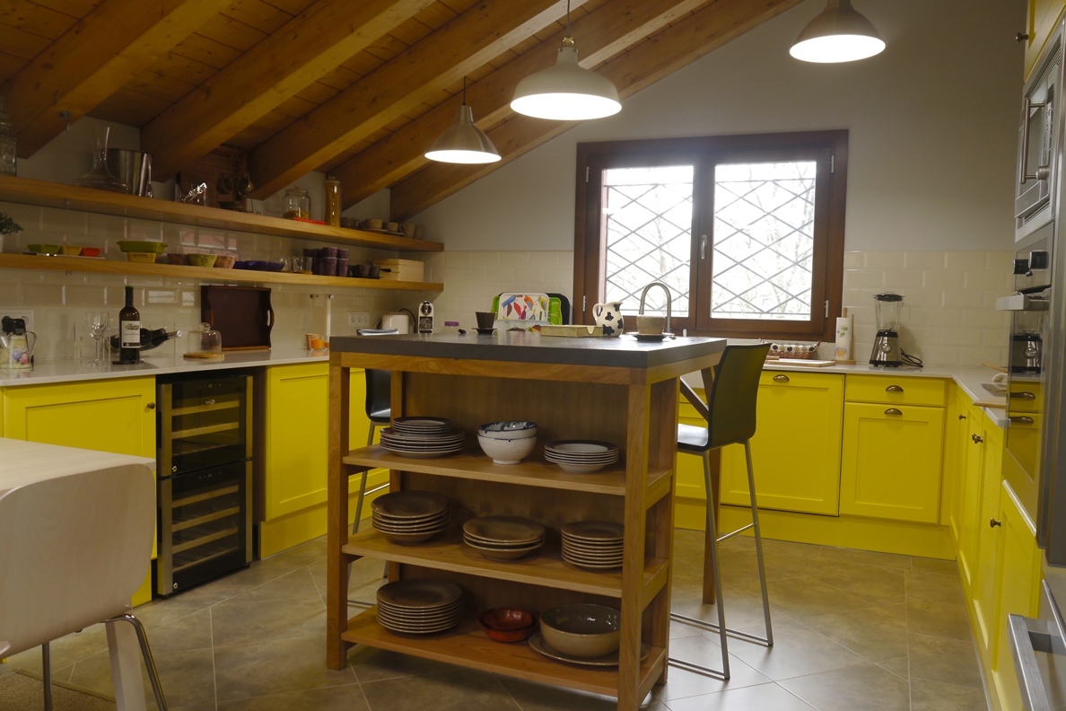 Una cocina para una casa del campo – Dos en la Maceta